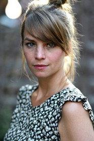 Anna-Katharina Schwabroh as Laura Portmann in Cargo 2009