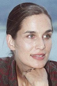 Anja Schiller as Julia Kessler in Wie eine Spinne im Netz 1998