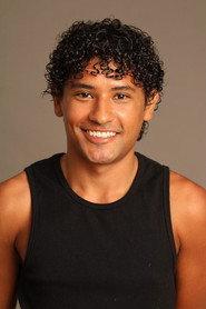 Kauã Rodríguez as Neville in Mala Mente 2025