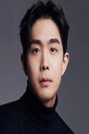 Park Sang-woon as Manager in The Rule of Violence 2016