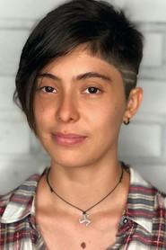Lina Marcela Calderón as Paula in Wandering Girl 2018