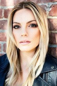 Juliana Folk as Cate in The Redemption of Vincent Young 2017