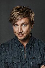 Samu Haber as Otto in The Grump: In Search of an Escort 2022