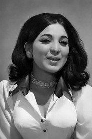 Latha Sethupathi as Latha in Neeya? 1979