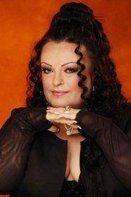 Nana Hedin as Singer in Livet 2001