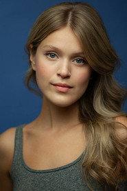 India Jarvis as Cathy in Kilometers and Kilometers 2020