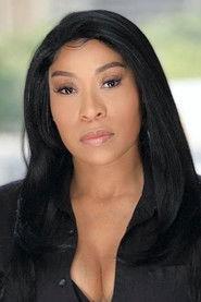 Mahogany Raspberry as Mayor Tasha Brown in Four Birds 