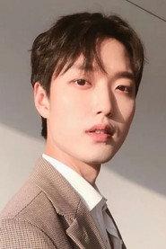 Jang Joon-yeong as Song-su in Ice Bar 2006