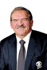 Dan Dierdorf as Self in Bo Schembechler's Michigan Wolverines 2008