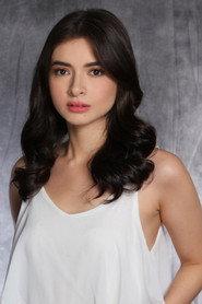 Shy Carlos as Jackie in Para sa Hopeless Romantic 2015