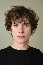Benjamín Bou as Isaías in Cola de mono 2018