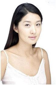 Kim Bin-woo as Female Victim in Manhole 2014