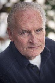 David Phyfer as Detective in Model Citizen 2020