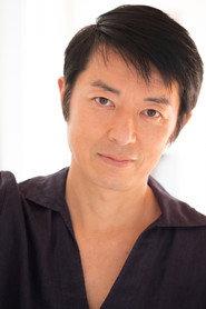 Sho Oyamada as Bartender in Milocrorze: A Love Story 2011