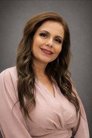 Vianey Huizar as Silvana (Adulta) in Error Fatal 2016