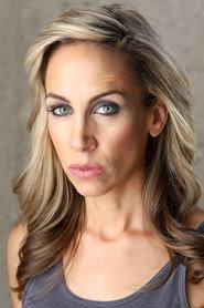Lauren Burns as Zoe in Mailman 2021