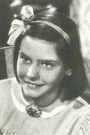 Josiane Hegg as Marie-Louise Fleury in Marie-Louise 1944