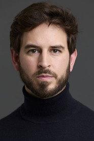 Nacho Moscosio as J.J. in Entre Bestias 2026