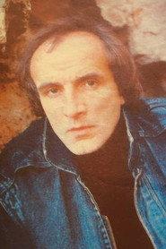 Valentyn Trotsiuk as Oglyadovskiy in Beyond the boundaries of pain 1989