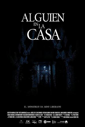 Alguien en la Casa (2016) poster