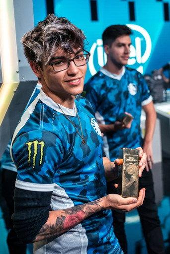 1,100 Days: The Rise and Fall of Team Liquid (2022) poster