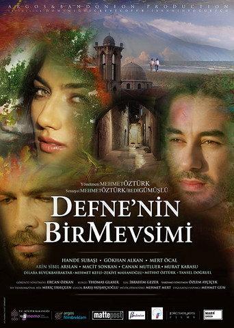 Defne'nin Bir Mevsimi (2016) poster