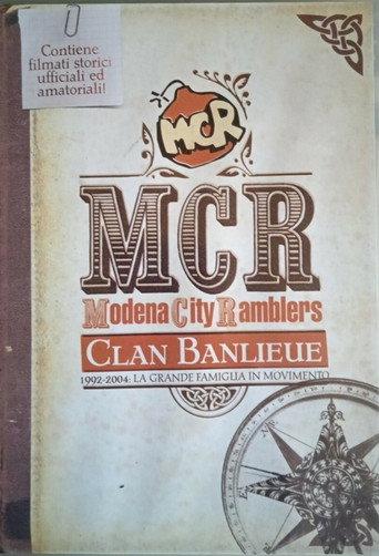 Clan Banlieue, 1992-2004: La Grande Famiglia in Movimento (2004) poster