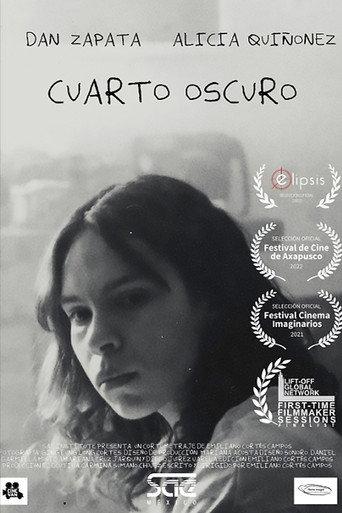 Cuarto oscuro (2022) poster