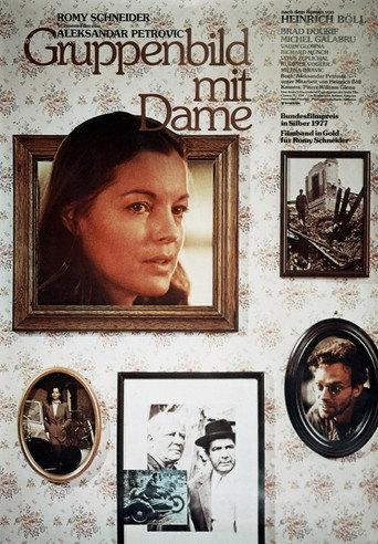Group Portrait with a Lady (1977) poster