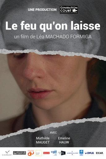 Le feu qu'on laisse () poster