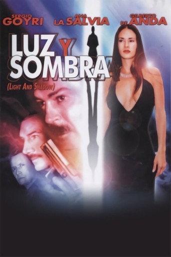 Luz y sombra (2004) poster