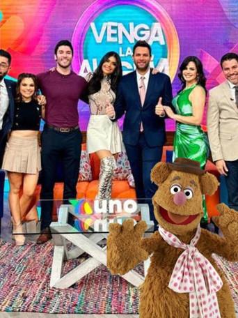 fozzie descuido venga la alegría (2025) poster