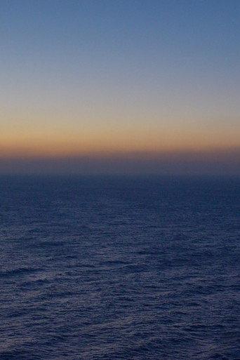tenir l'horizon presque deux minutes par un froid raisonable (2018) poster