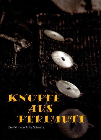 Knöpfe aus Perlmutt (2011) poster