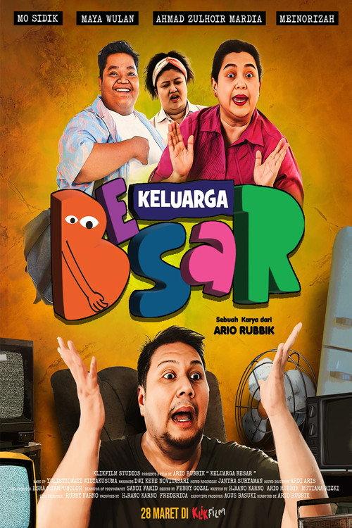 Keluarga Besar 2025 official movie poster