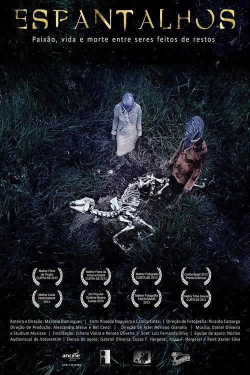Espantalhos 2013 official movie poster