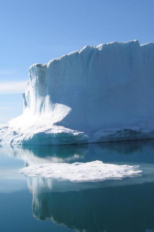 Qapirangajuq: Inuit Knowledge and Climate Change 2010 official movie poster