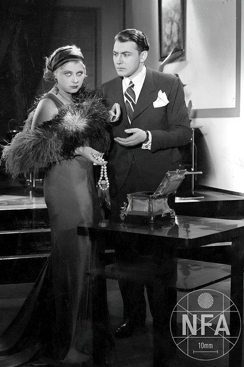 Klub tří 1935 official movie poster