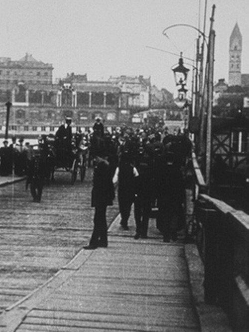 Pont de bateaux 1896 official movie poster