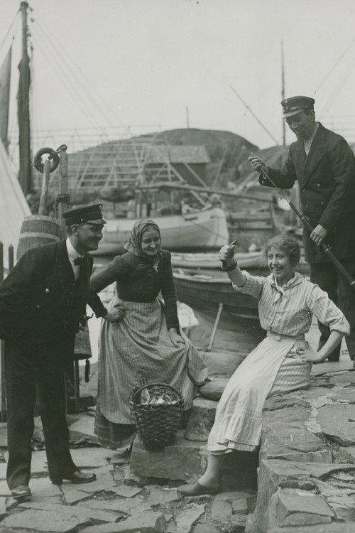 The Rose on Thistle Island 1915 official movie poster