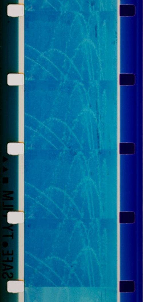 Divers-epars 1987 official movie poster