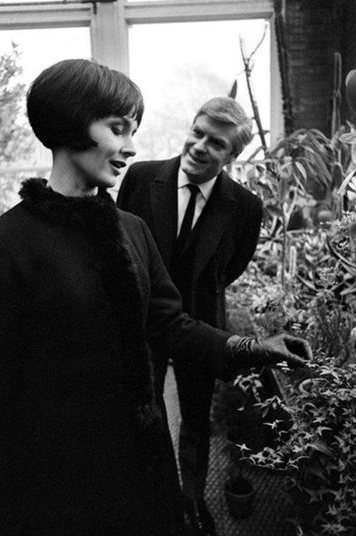 A Man on Her Back 1966 official movie poster