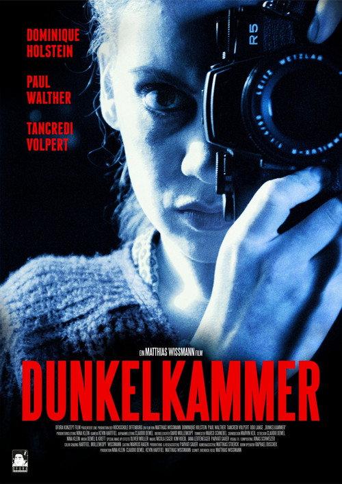 Dunkelkammer 2014 official movie poster