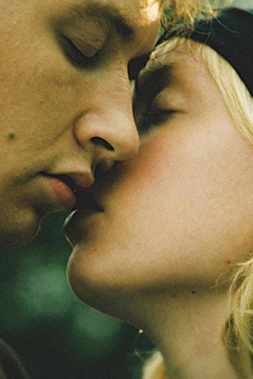 Whispering in a Friend's Mouth 2010 official movie poster