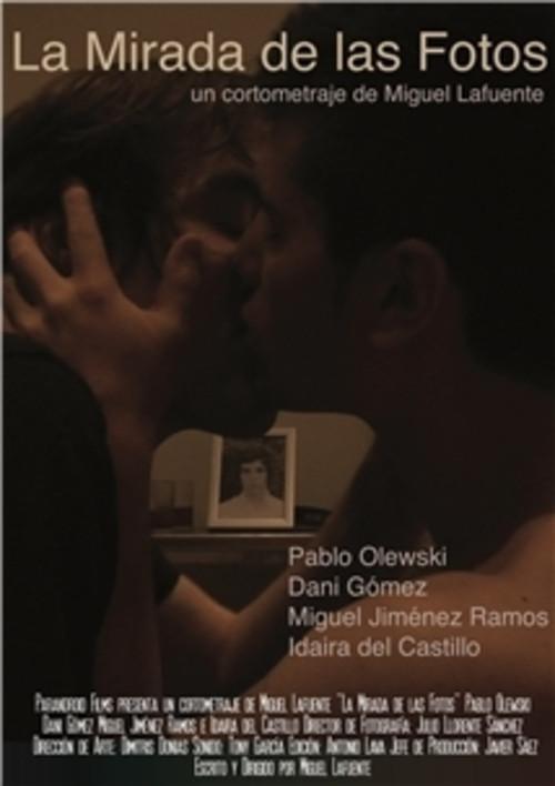 Staring Pictures 2010 official movie poster