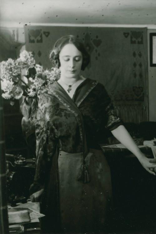 The Play Mates 1915 official movie poster