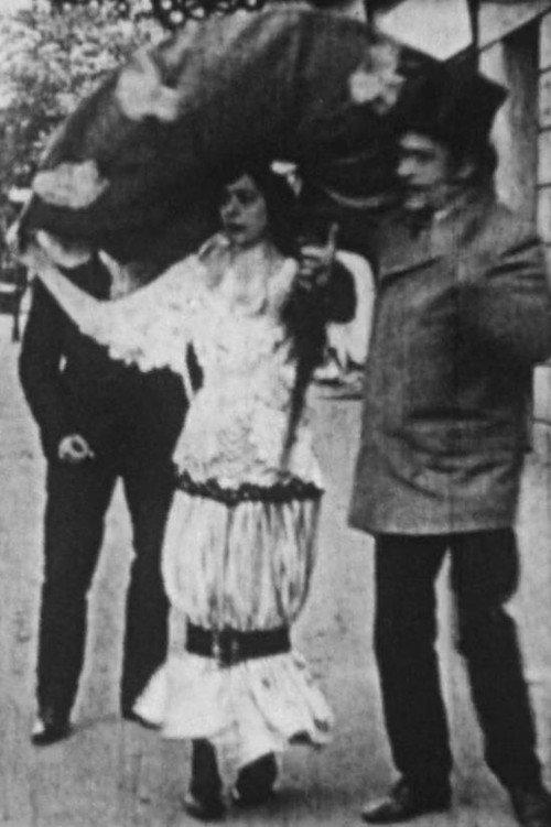 A New Hat for the Madam 1906 official movie poster