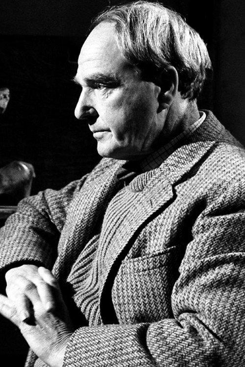 Henry Moore: Carving a Reputation  official movie poster