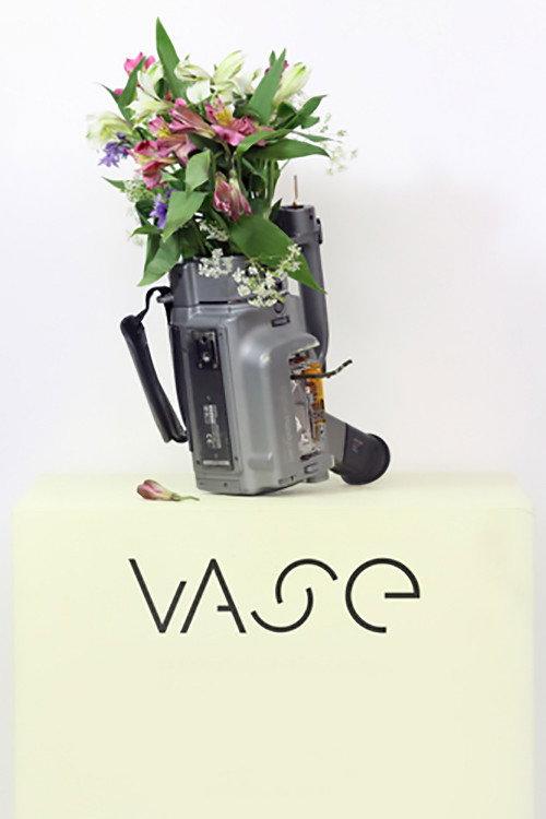 Vase 2015 official movie poster