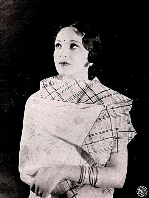 Andhare Alo 1922 official movie poster
